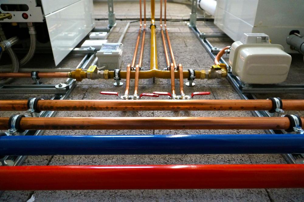 Commercial plumbing and pipework